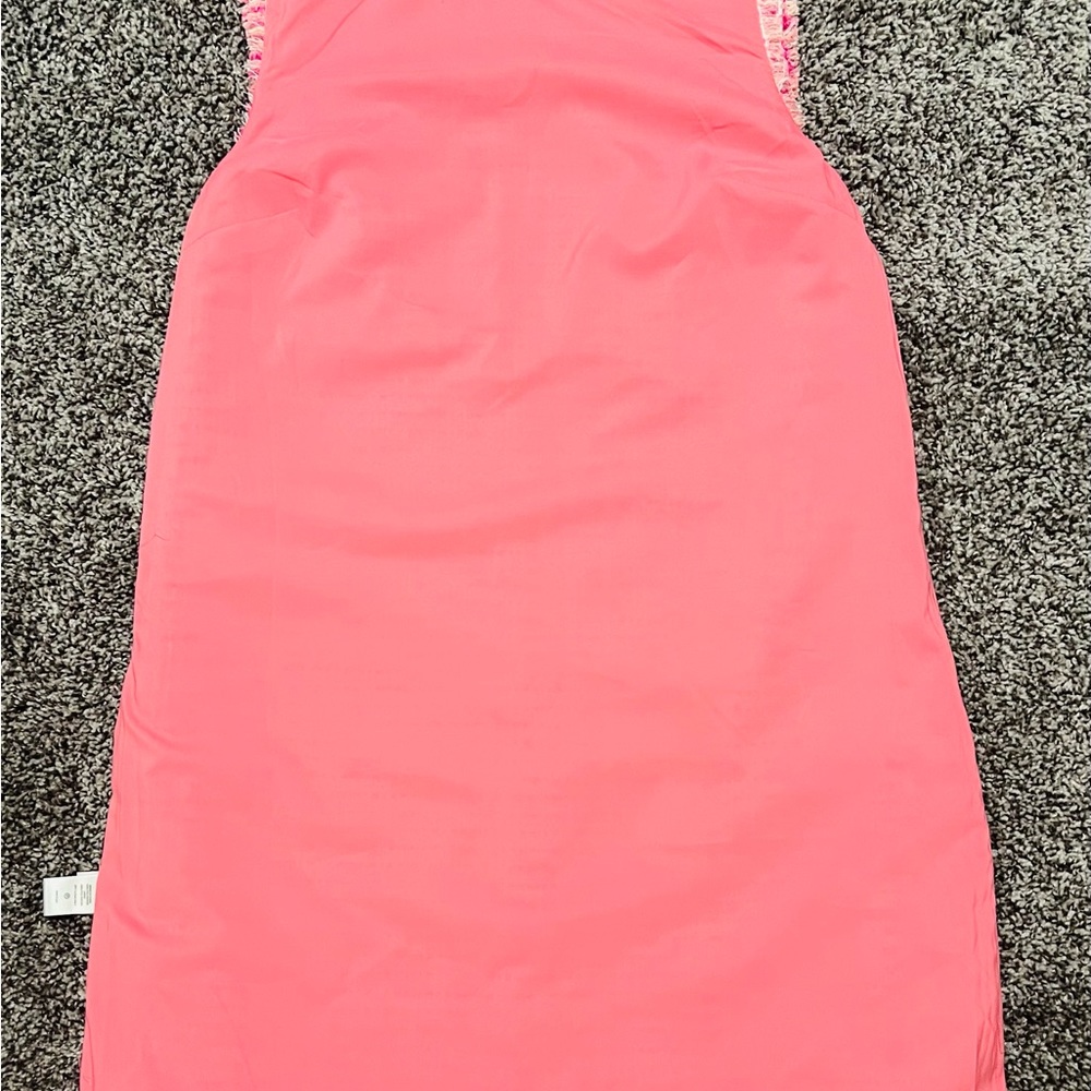 Beautiful dress - Picture 8 of 10